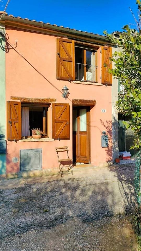 casa indipendente in vendita a Pesaro in zona Candelara