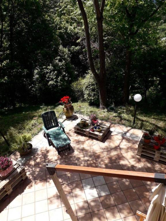 casa indipendente in vendita a Pesaro in zona Mare