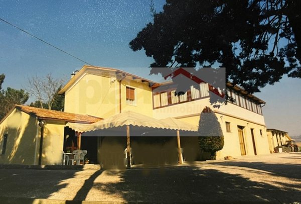 appartamento in vendita a Pesaro in zona Candelara