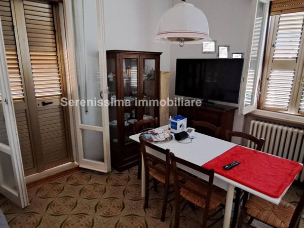 casa indipendente in vendita a Pesaro in zona Villa Ceccolini