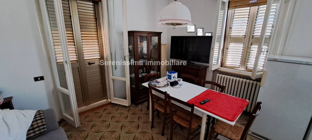 casa indipendente in vendita a Pesaro in zona Villa Ceccolini