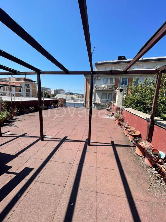 appartamento in vendita a Pesaro in zona Porto