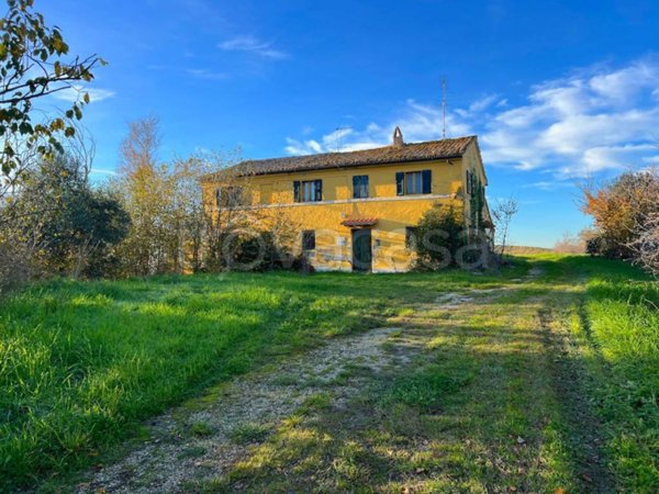 casa indipendente in vendita a Pesaro in zona Villa Ceccolini