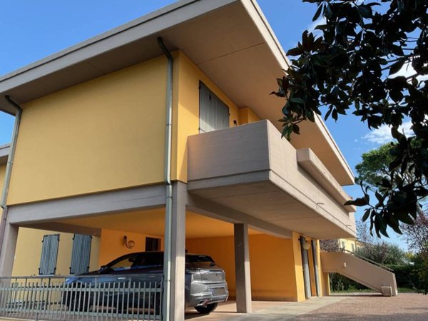 appartamento in vendita a Pesaro in zona Villa Ceccolini