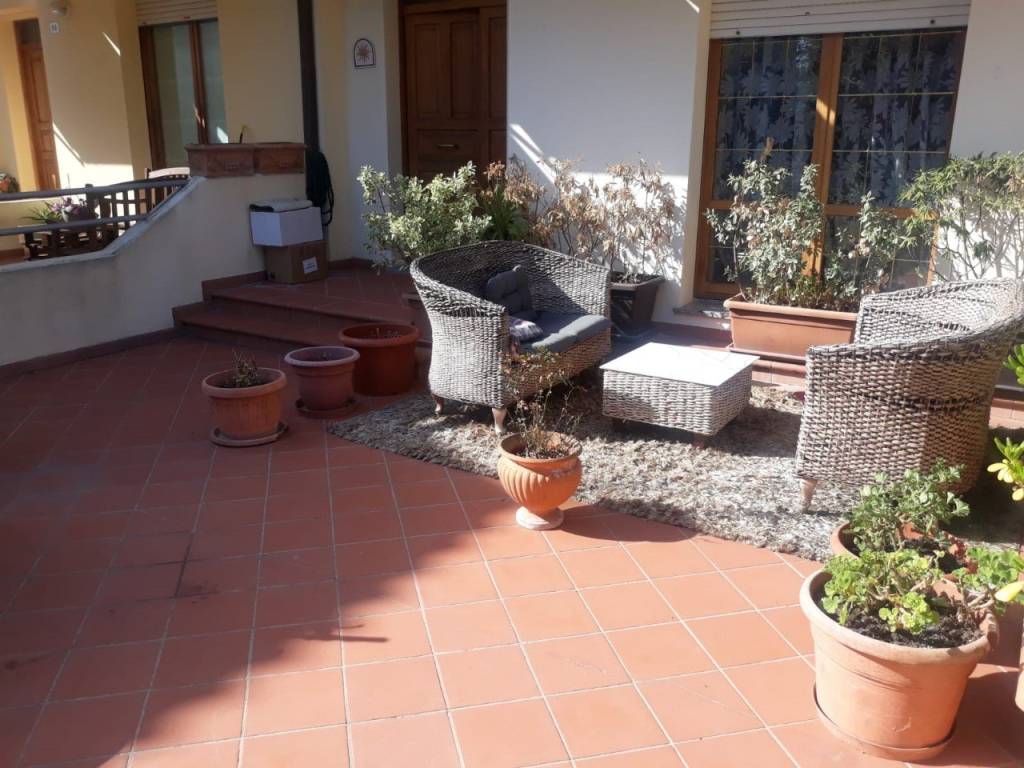 casa indipendente in vendita a Pesaro