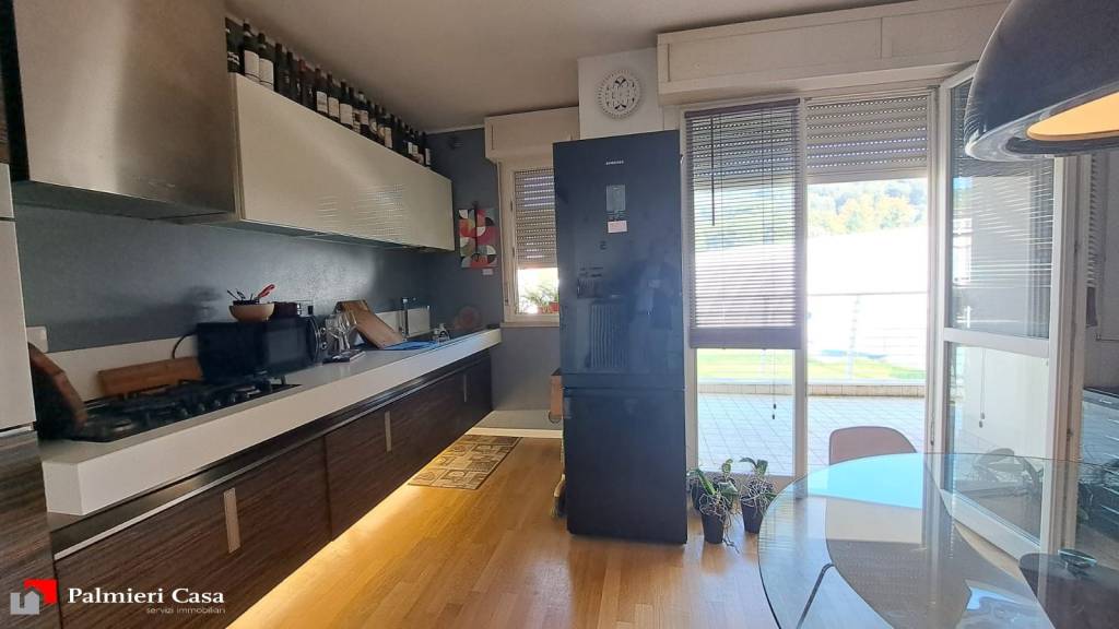 appartamento in vendita a Pesaro in zona Soria