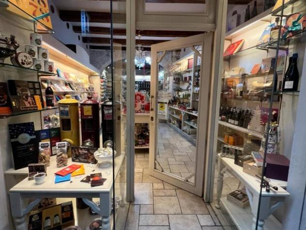 appartamento in vendita a Pesaro in zona Centro Città