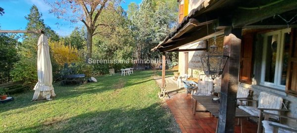 casa indipendente in vendita a Pesaro