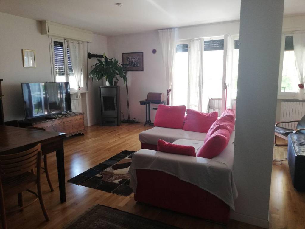 appartamento in vendita a Pesaro in zona Cattabrighe