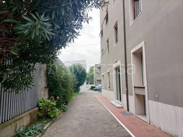 appartamento in vendita a Pesaro in zona Loreto