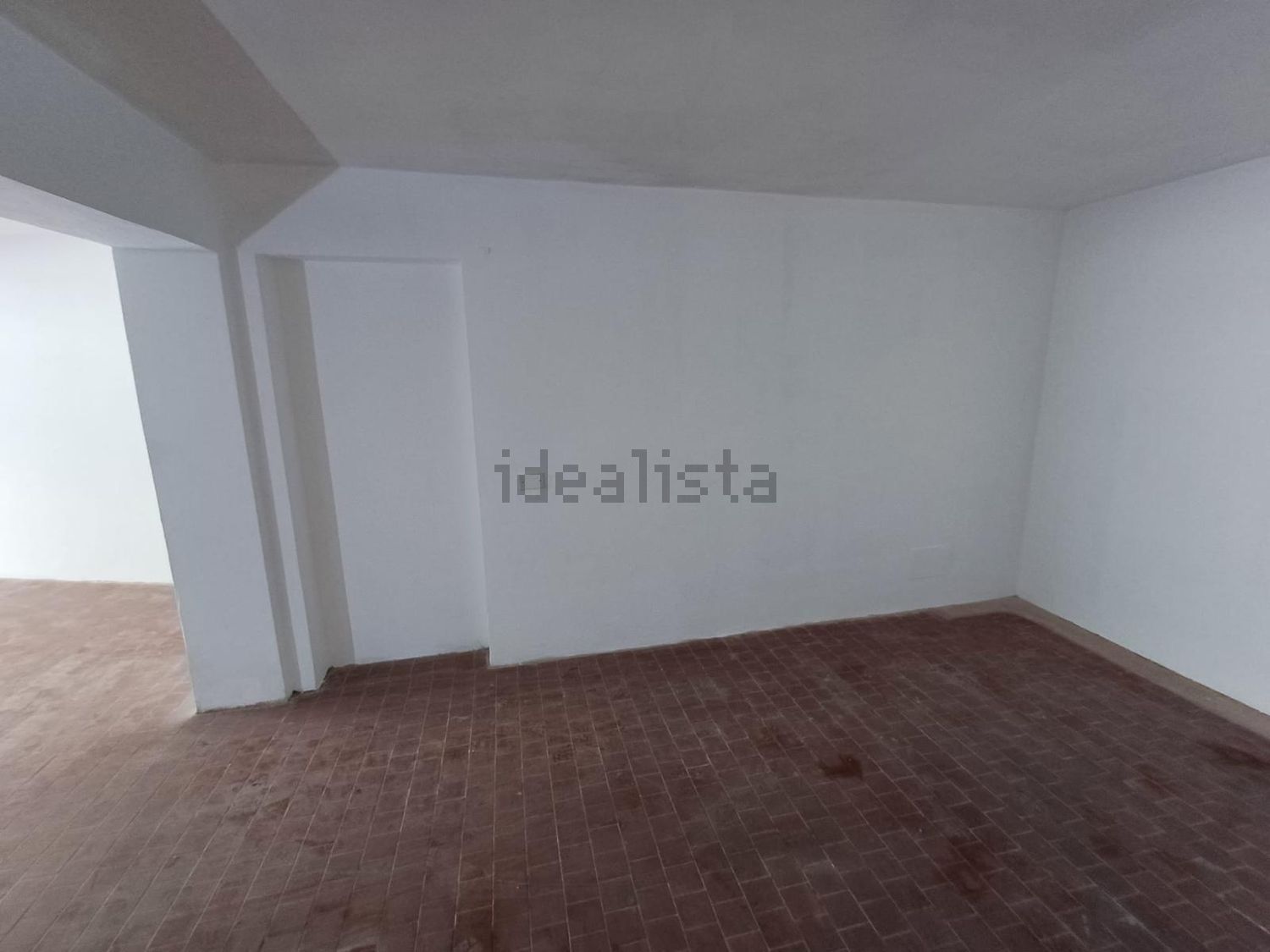 locale di sgombero in vendita a Pesaro