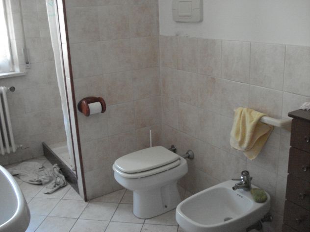 casa indipendente in vendita a Pesaro in zona Centro Città