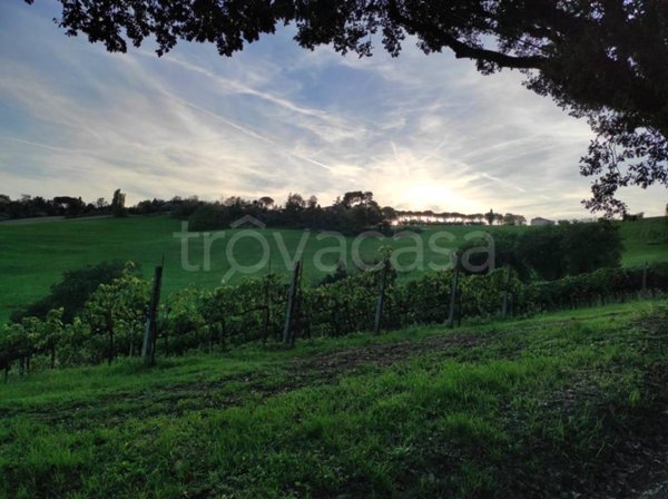 casa indipendente in vendita a Pesaro in zona Candelara