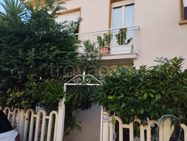appartamento in vendita a Pesaro in zona Loreto