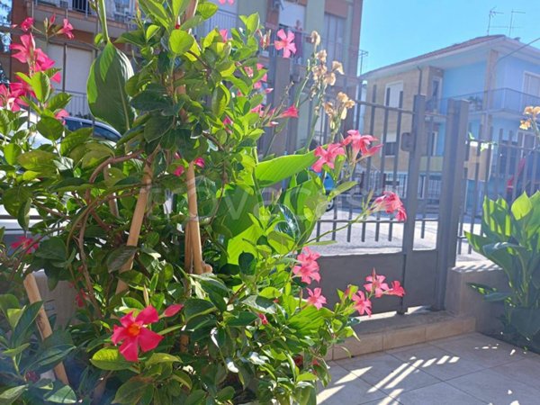 appartamento in vendita a Pesaro in zona Centro Città