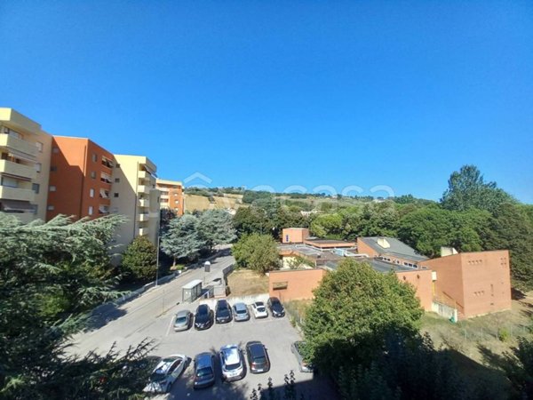 appartamento in vendita a Pesaro in zona Vismara