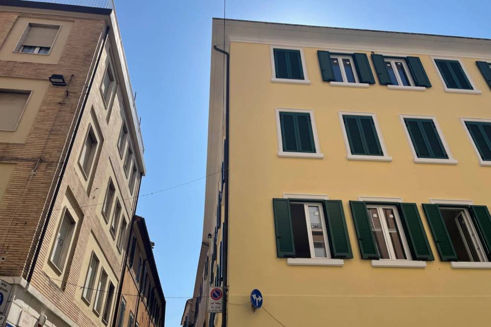appartamento in vendita a Pesaro in zona Centro Città