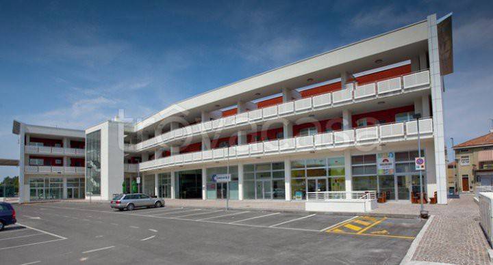 locale di sgombero in vendita a Pesaro