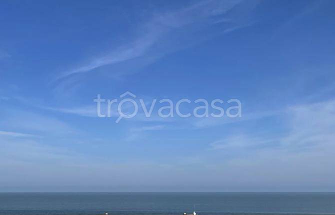appartamento in vendita a Pesaro in zona Mare