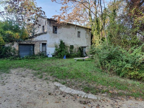casa indipendente in vendita a Pesaro in zona Santa Veneranda