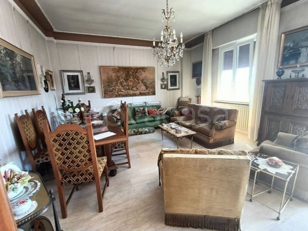 appartamento in vendita a Pesaro in zona Mare