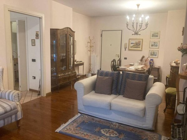 appartamento in vendita a Pesaro in zona Centro Città