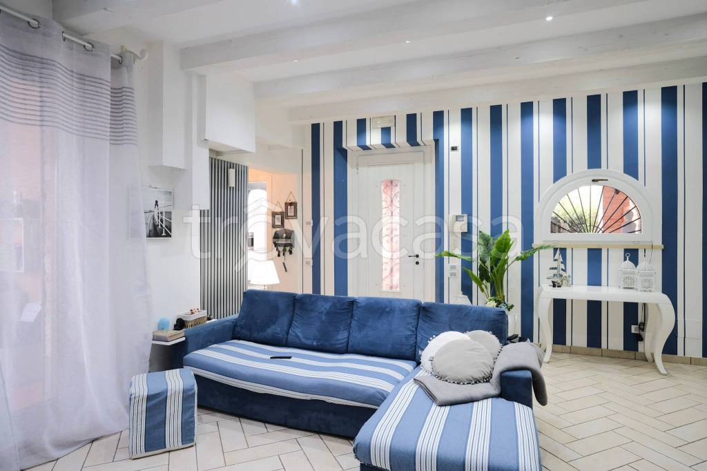 appartamento in vendita a Pesaro in zona Villa Fastiggi