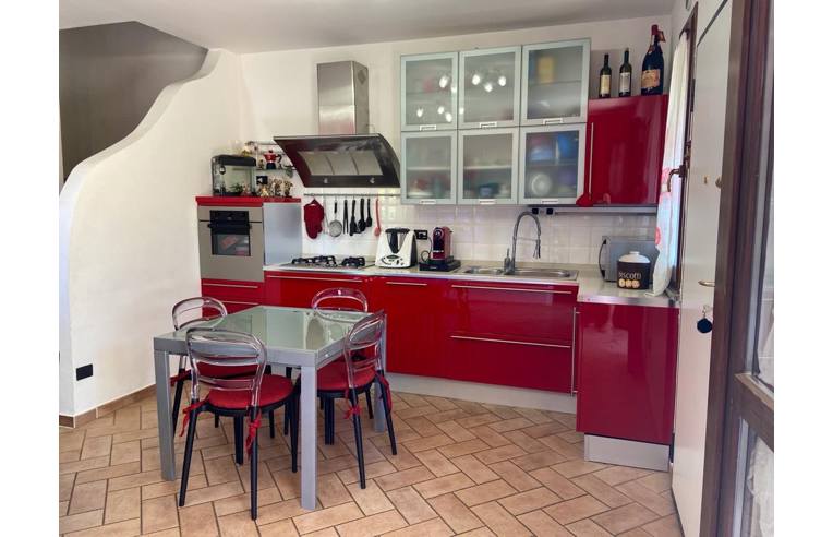 casa indipendente in vendita a Pesaro in zona Villa Betti
