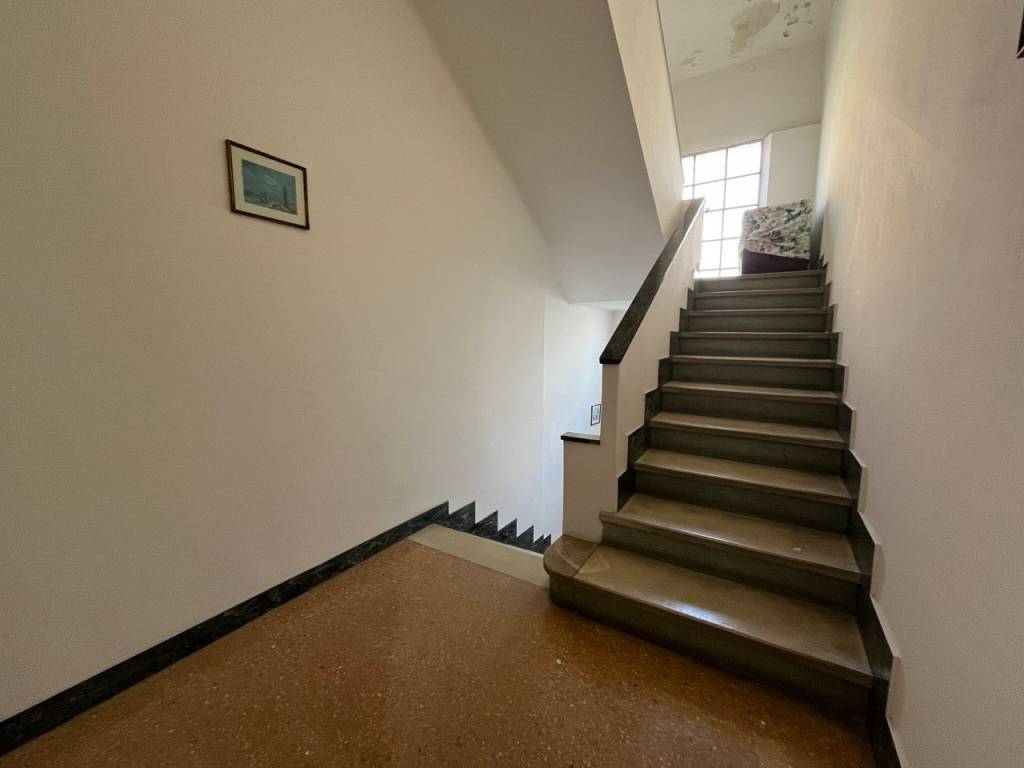 appartamento in vendita a Pesaro in zona Centro Città