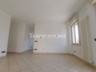 appartamento in vendita a Pesaro in zona Centro Città