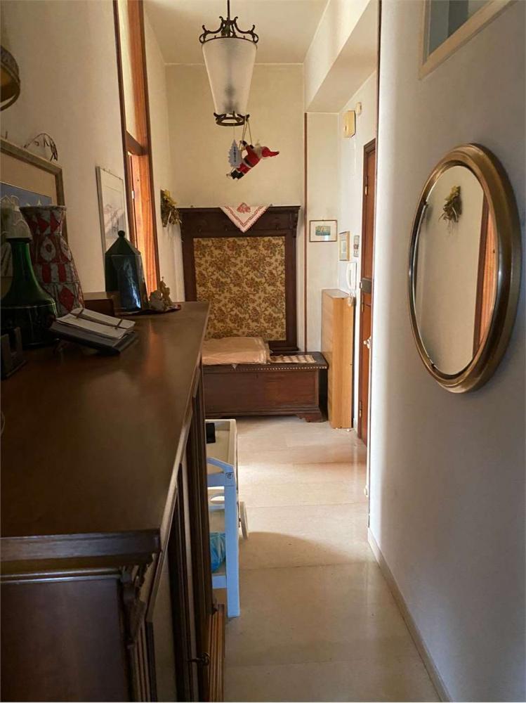 appartamento in vendita a Pesaro in zona Mare