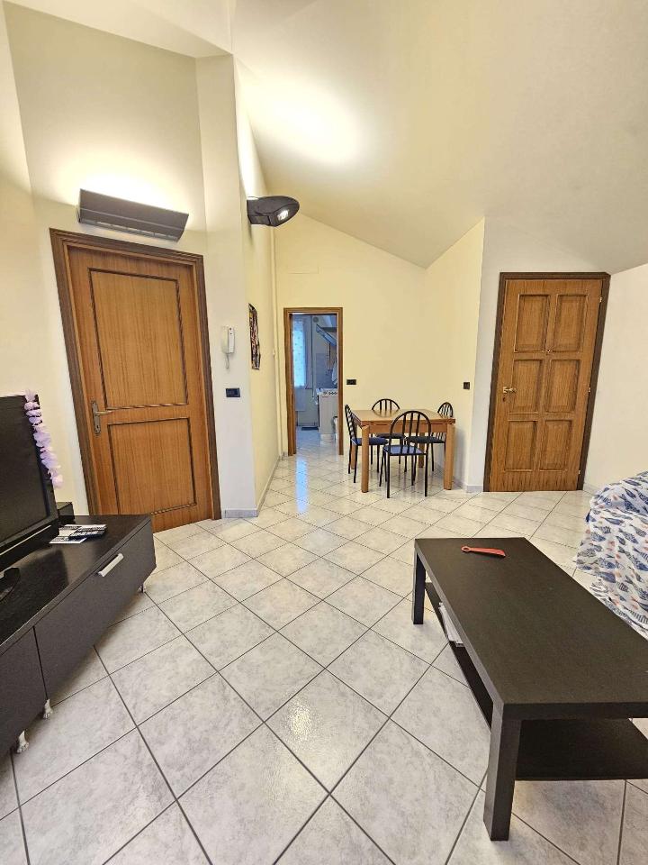 casa indipendente in vendita a Pesaro