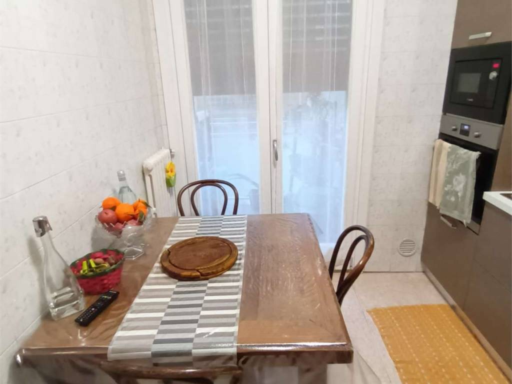 appartamento in vendita a Pesaro in zona Centro Città
