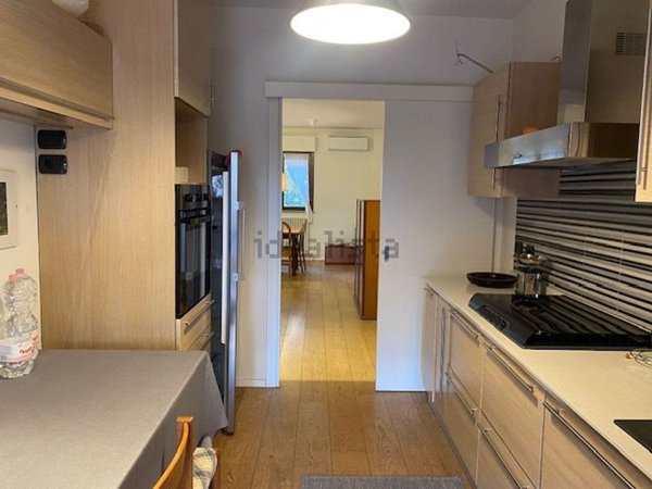 appartamento in vendita a Pesaro in zona Centro Città