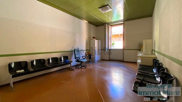 appartamento in vendita a Pesaro in zona Centro Città