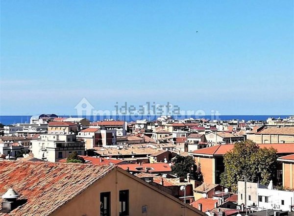 appartamento in vendita a Pesaro in zona Mare