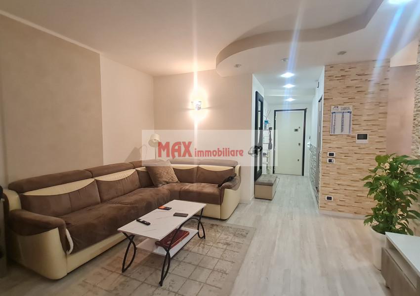 casa indipendente in vendita a Pesaro