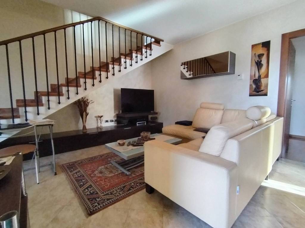 appartamento in vendita a Pesaro in zona Santa Veneranda