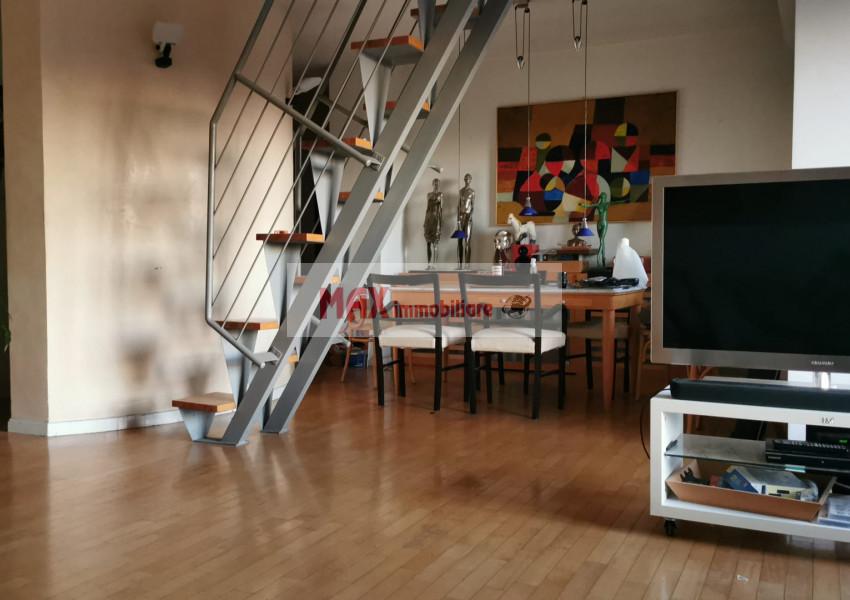 casa indipendente in vendita a Pesaro in zona Villa Fastiggi