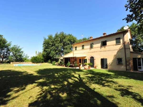 casa indipendente in vendita a Pesaro in zona Candelara