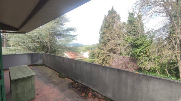 casa indipendente in vendita a Pesaro in zona Montegranaro