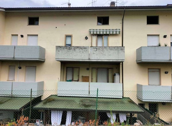 casa indipendente in vendita a Pesaro in zona Borgo Santa Maria