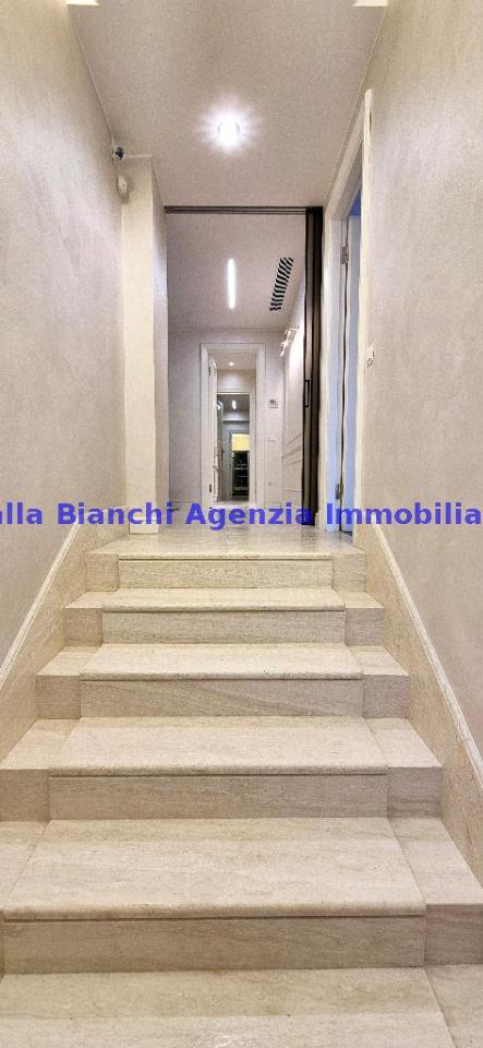 appartamento in vendita a Pesaro in zona Mare