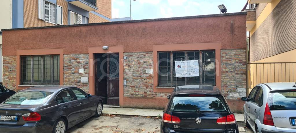 appartamento in vendita a Pesaro in zona Mare