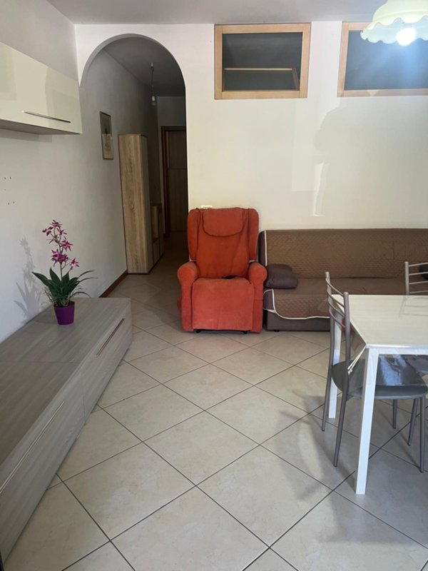 appartamento in vendita a Pesaro in zona Ginestreto
