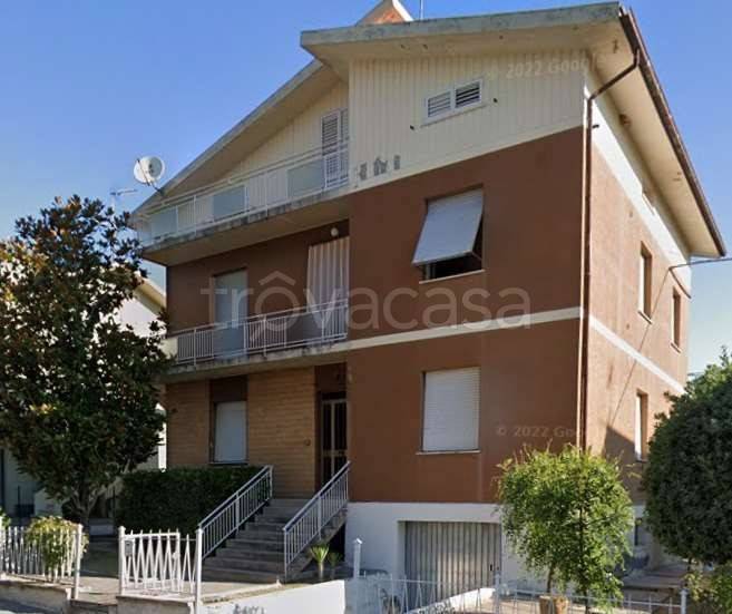 casa indipendente in vendita a Pesaro in zona Centro Città