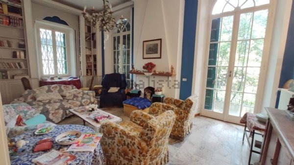 casa indipendente in vendita a Pesaro in zona Mare