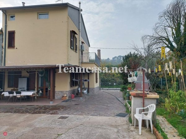 appartamento in vendita a Pesaro in zona Vismara