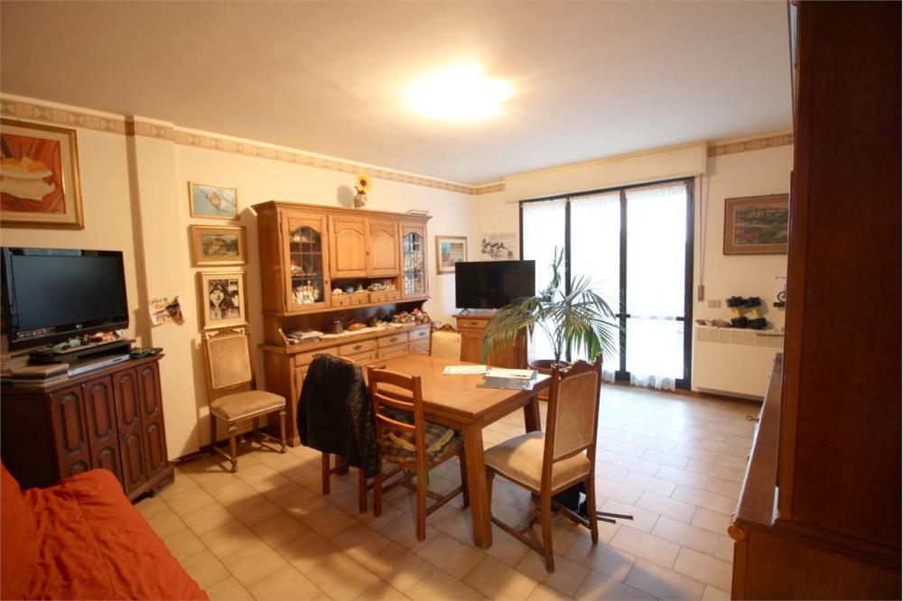 appartamento in vendita a Pesaro in zona Vismara