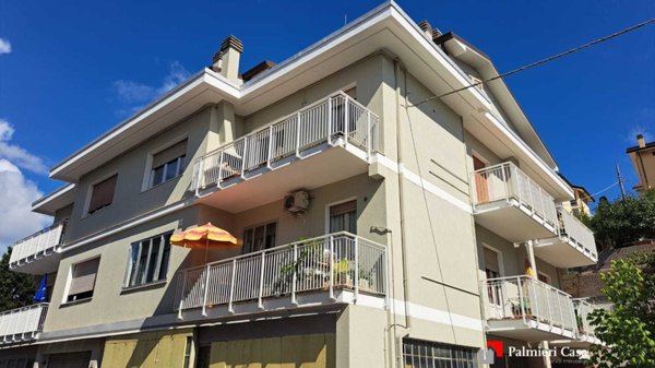 appartamento in vendita a Pesaro in zona Mare